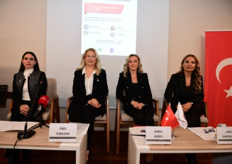 Cumhuriyetin Eğitimci İlk Kadın Milletvekilleri Osmangazi’de Konuşuldu