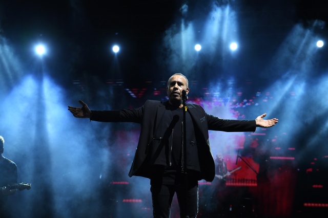 Haluk Levent söyledi, on binler eşlik etti