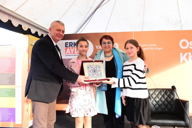 Edebiyatın Kalbi 9 Gün Boyunca Osmangazi’de Attı