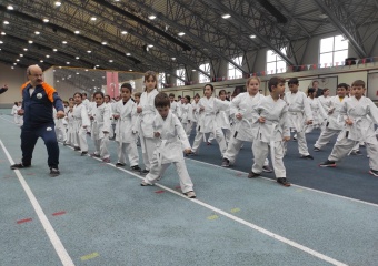 Osmangazi’de Karate Eğitim Semineri