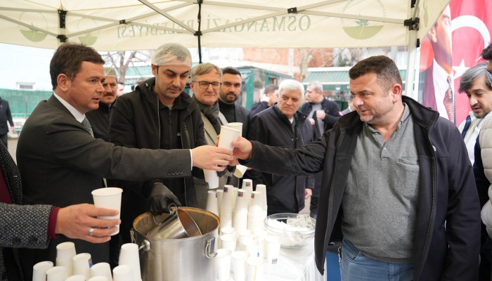 Osmangazi’de Cuma Bereketi Mehmet Akif Mahallesi’nde Paylaşıldı