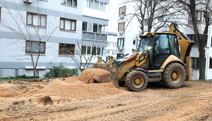 Osmangazi’de Parklar Yenileniyor