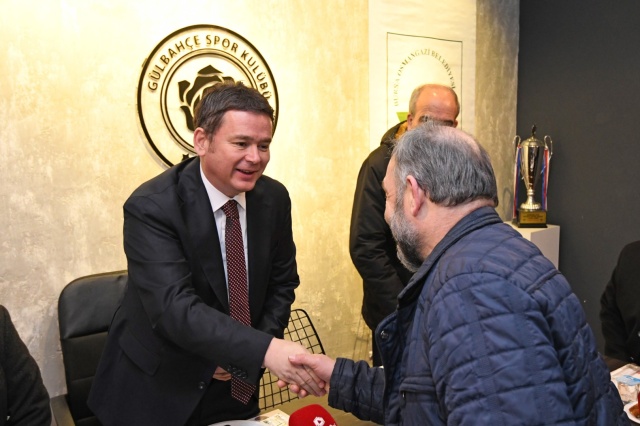 Başkan Aydın Sahada, Vatandaşın Yanında