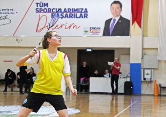 Badmintonun Yıldızları Osmangazi’de Parladı
