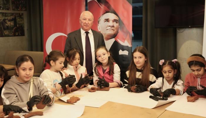 Minik Arkeologlar Tarihi Osmangazi’de Keşfediyor