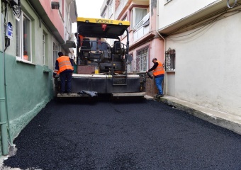 Osmangazi’de Çiftehavuzlar Mahallesi Kına Sokak’a Yeni Asfalt