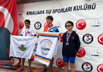 Osmangazi’nin Kulaçları Prens Adaları’nda Madalyaya Uzandı