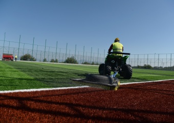 Osmangazi Belediyesi’nden Gündoğdu’ya Futbol Sahası