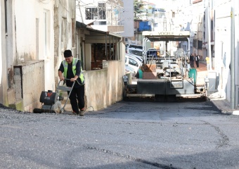 Osmangazi’nin Eskiyen Asfaltlarına Anında Müdahale