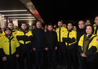 Saat 04.17’de Osmangazi Meydanı’nda Anma Programı Düzenlendi
