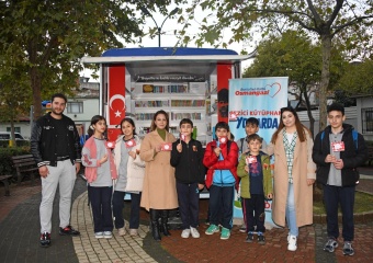 Gezici Kütüphaneden Çocuklara Özel Bayram Turu