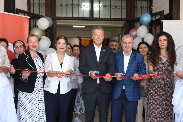 OSMEK Namık Kemal Kursiyerlerinden El Emeği Göz Nuru Sergi