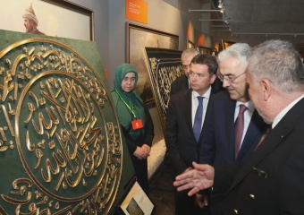 “Mukaddes Emanetler Sergisi” Osmangazi’de Ziyaretçilerini Ağırlıyor
