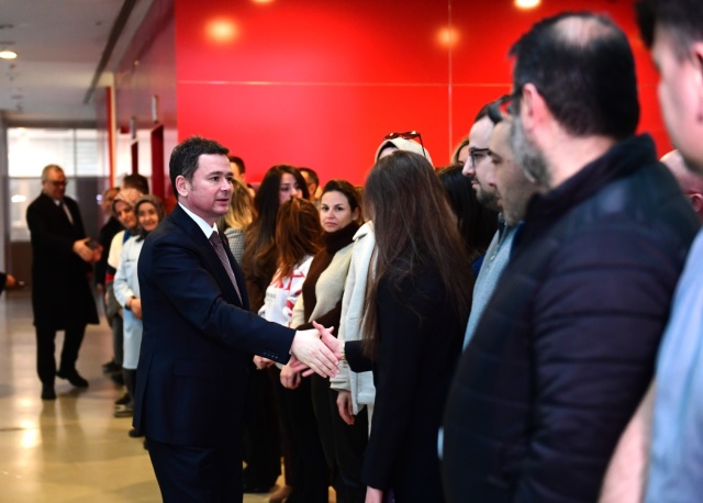 Başkan Erkan Aydın Personeliyle Tek Tek Bayramlaştı