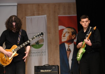 Genç Müzisyenler Final İçin Sahnede