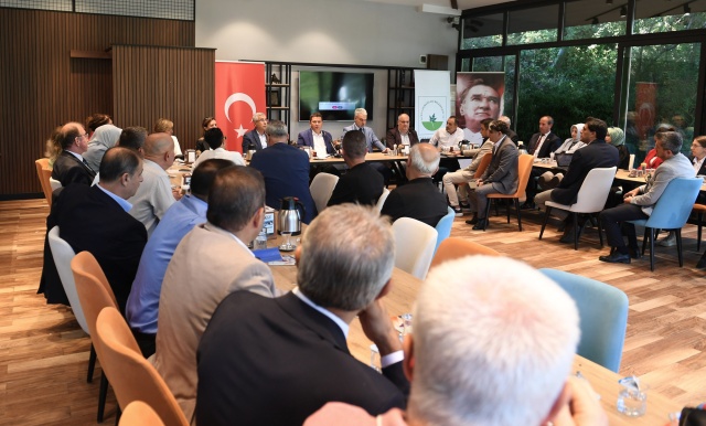 Başkan Aydın Muhtarları Dinliyor, Sıkıntıları Bir Bir Çözüyor