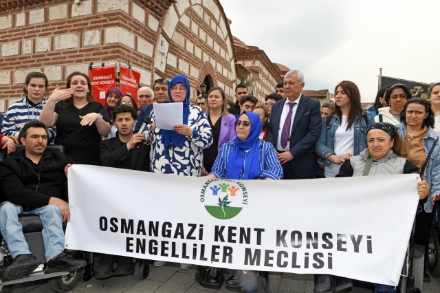 Engelli Bireylerin Annelerine Emeklilik Hakkı Verilsin Çağrısı