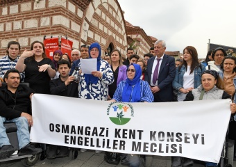Engelli Bireylerin Annelerine Emeklilik Hakkı Verilsin Çağrısı