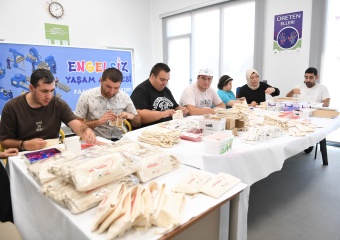 OBAM’da Hazırlanan Kalem Kutular Öğrencilere Dağıtılacak