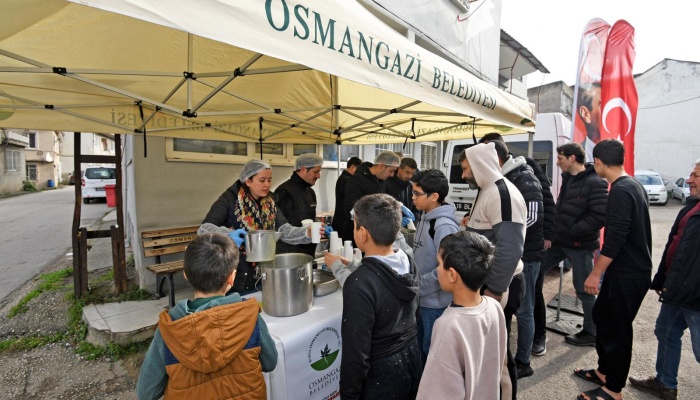 Osmangazi’de Cuma Bereketi Vatandaşlarla Paylaşıldı