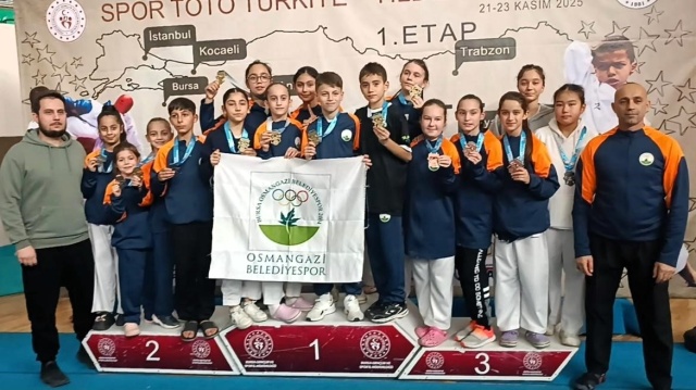 Türkiye Yıldızlar Ligi’nde Madalyalar Osmangazi’ye Yağdı