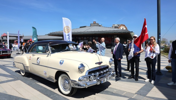 Osmangazi’de 13. Klasik Otomobil Turu Rüzgarı Esti