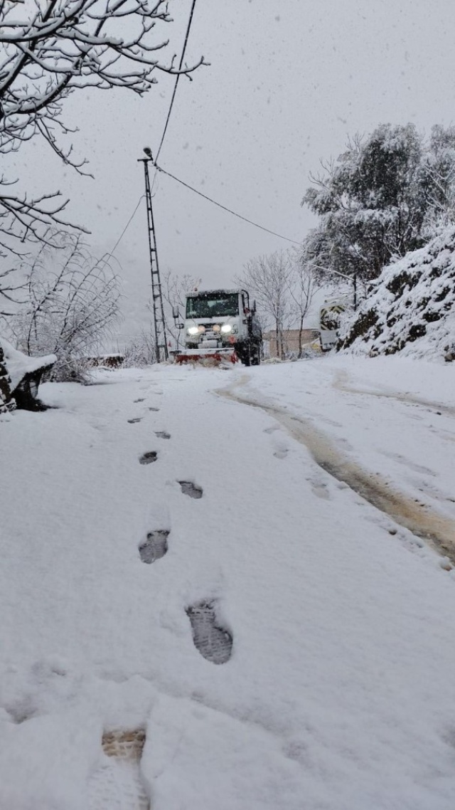 Osmangazi’nin Yüksek Kesimlerinde Kar Mesaisi
