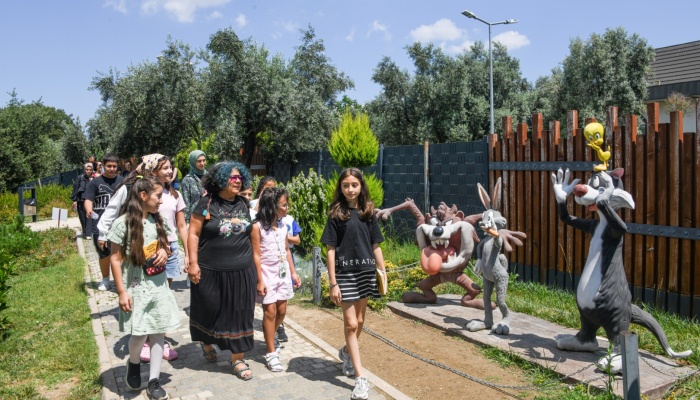 Osmangazi’de Çocuklar Kitapların İzinde Buluştu