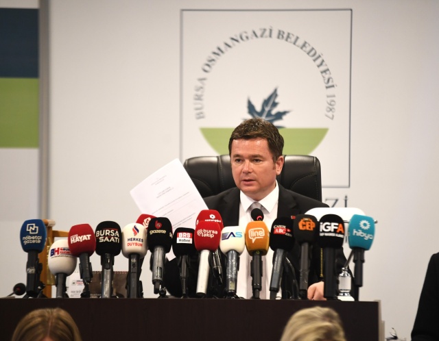 Osmangazi Belediye Meclisi Özgür Özel’e Yönelik Saldırıyı Kınadı