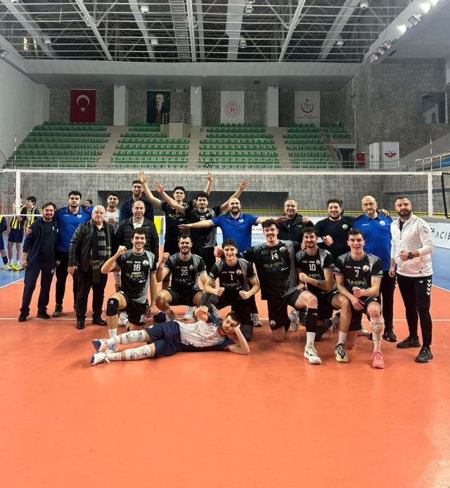 Osmangazi Belediyespor Deplasmanda Fenerbahçe Medicana’yı Mağlup Etti