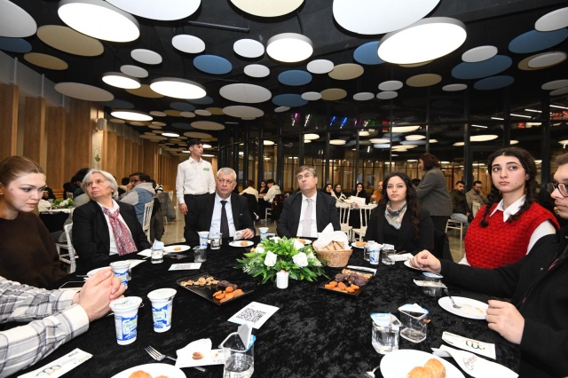 Osmangazi’de Gençlerle Birlikte Geleceğe Bakış