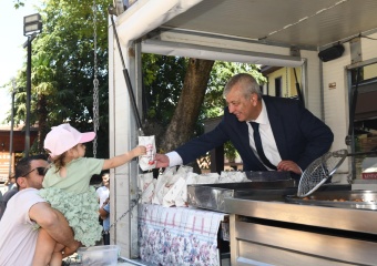 Osmangazi’de 15 Temmuz Şehitleri İçin Lokma İkramı