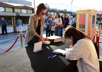 Yazarlar Okurlarıyla Osmangazi Kitap Fuarında Buluştu
