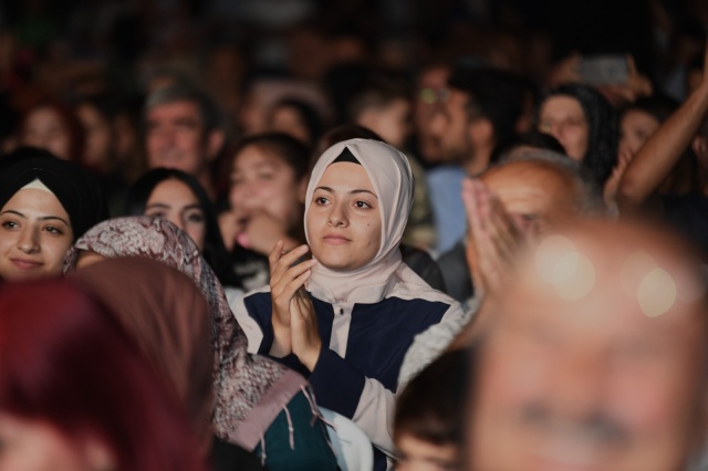 Osmangazililer Menteşeli Cengiz Konseri İle Coştu