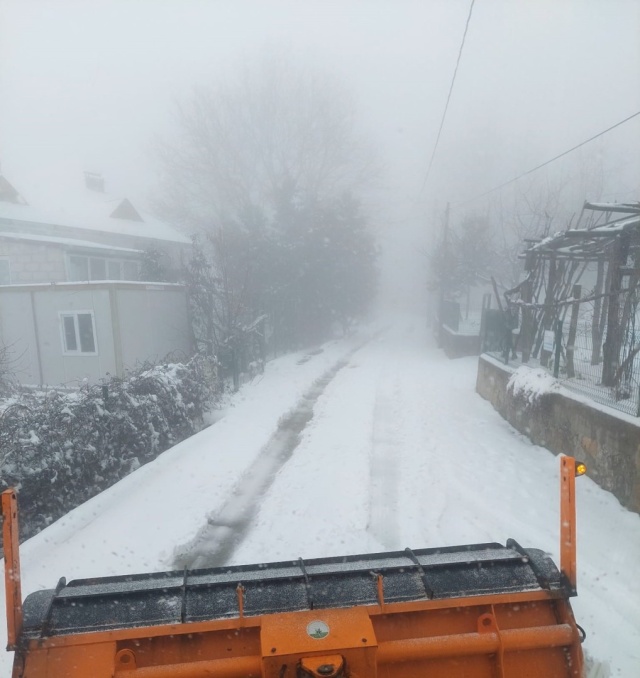 Osmangazi Belediyesi’nden Bayramda Karla Kesintisiz Mücadele