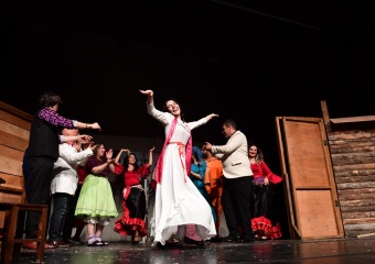 ‘Deli Ayten’ Müzikali Yüreklere İşledi