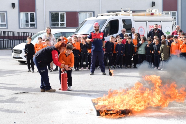 Osmangazi’den Öğrencilere Afet Farkındalık Eğitimi
