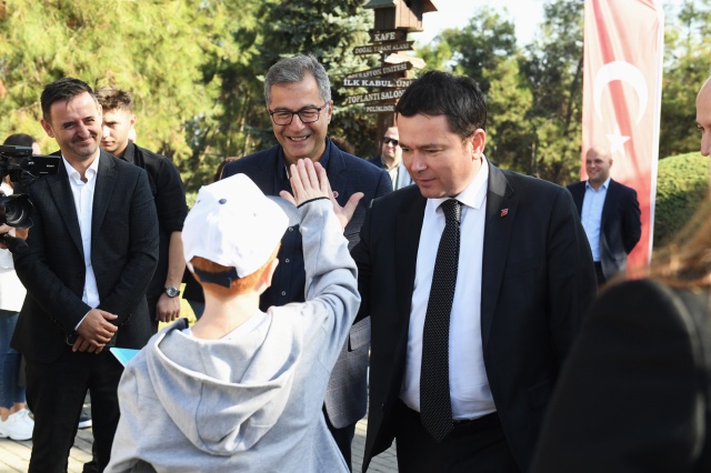 Dünya Hayvanları Koruma Günü Bayram Havasında Kutlandı