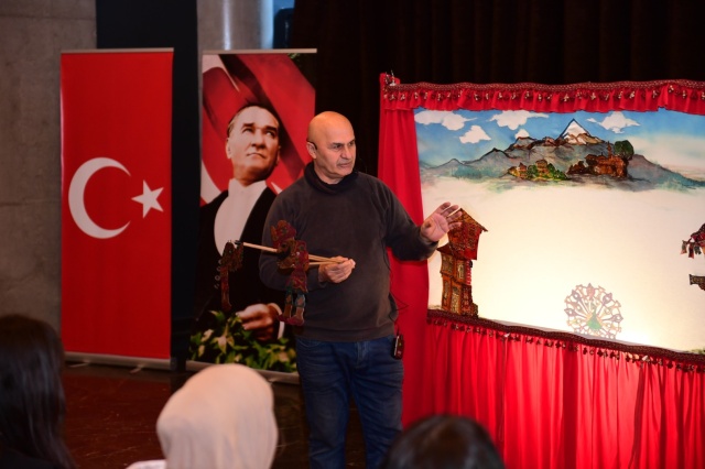 Osmangazi’de Ramazan Coşkusu Karagöz İle Perdeye Yansıdı