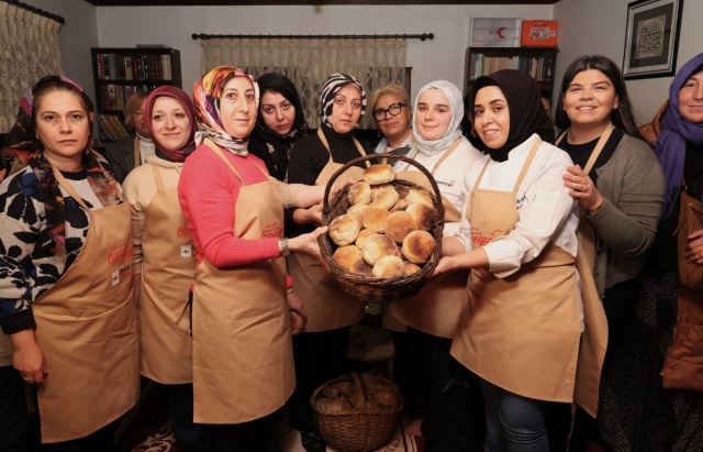 Somuncu Baba’nın Ekmekleri Osmangazi’de Pişti