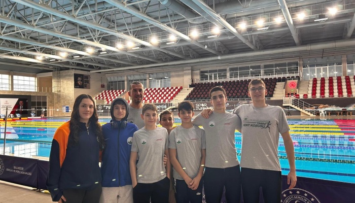 Yüzmede Osmangazi İmzası