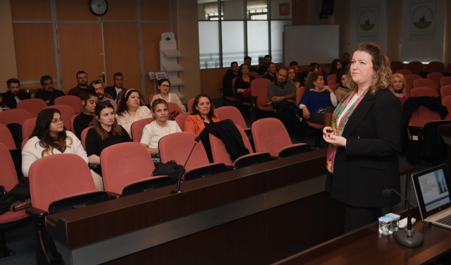 Belediye Personeline Toplumsal Cinsiyet Eşitliği Eğitimi Verildi