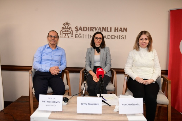 Osmangazi’de 7’den 70’e Felsefe Yolculuğu Başladı