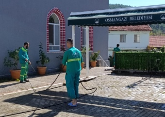 Osmangazi Belediyesi Camilerde Temizlik Çalışması Başlattı