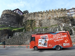 Yeni Gezici Kütüphane