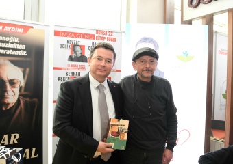 Bursa Kitap Fuarı’nda Osmangazi Standına Büyük İlgi