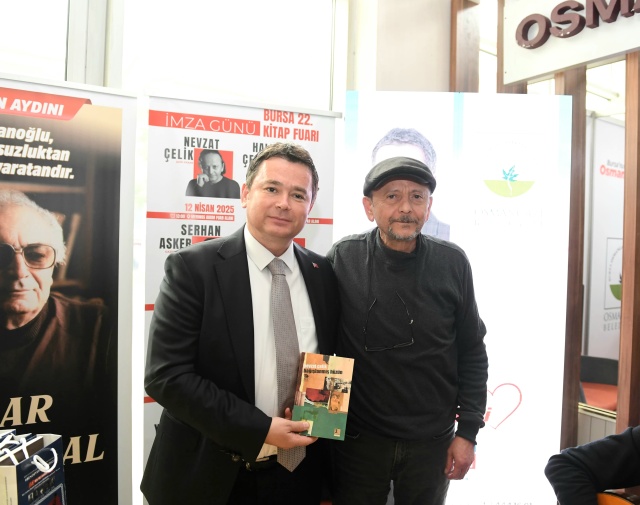 Bursa Kitap Fuarı’nda Osmangazi Standına Büyük İlgi