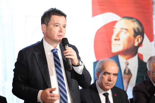 Başkan Aydın Müjdeyi Verdi: “Arap Şükrü Sokağı Yenilendi”